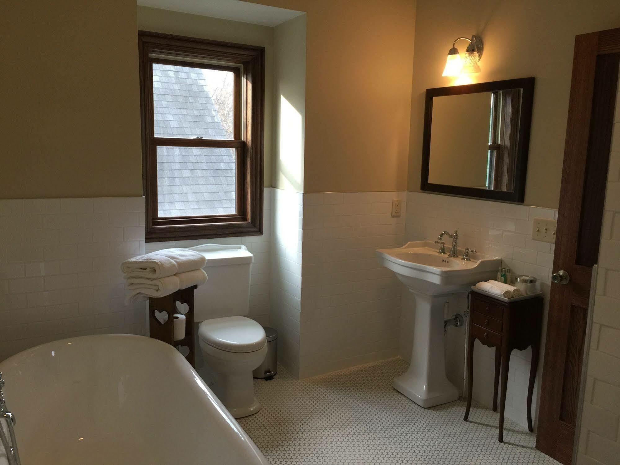 Hotel Dartmouth House Rochester Zewnętrze zdjęcie